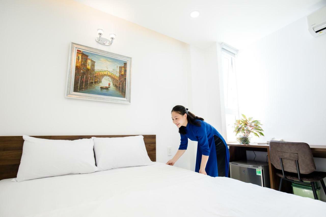 Aladdin Hotel ホーチミン市 エクステリア 写真